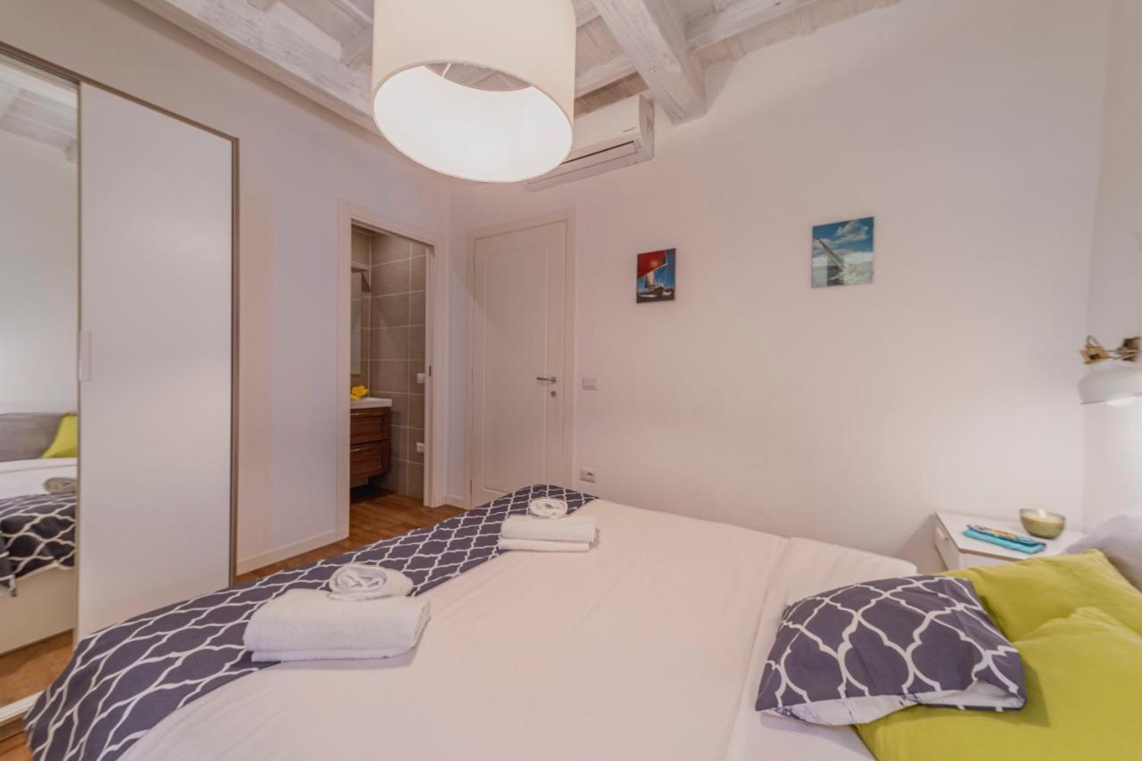 32 nero - Florence Apartment San Niccolò Exterior foto